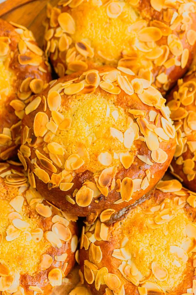 Krachel brioche à la crème d’amandes