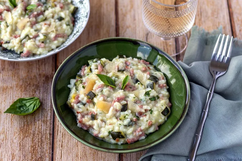 Risotto à la courgette, bacon et parmesan