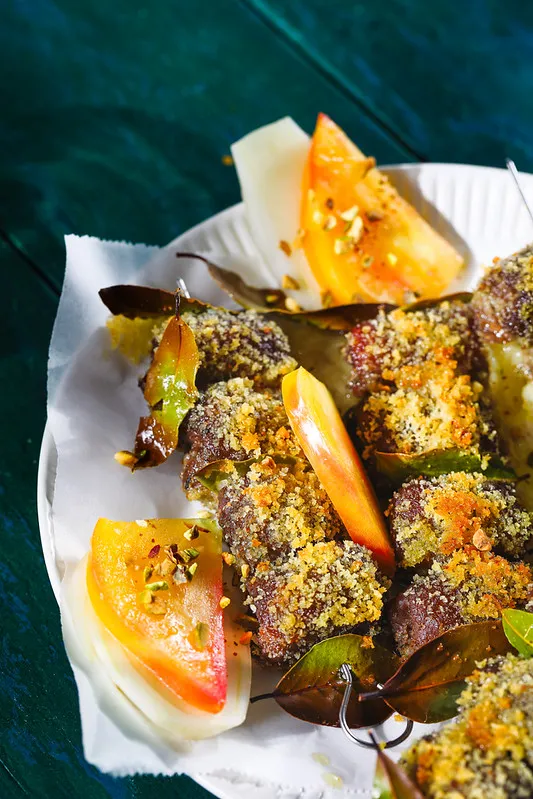 Braciole siciliennes ou les brochettes roulés de viande au fromage