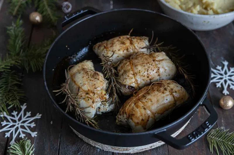 Escalopes de poulet farcies au brie et cranberries