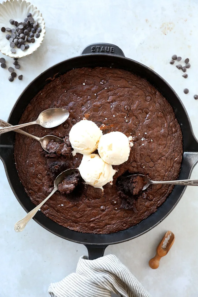 Skillet Brownie (brownie à la poêle)
