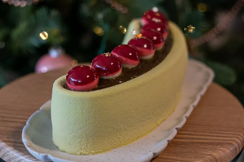Bûche pistache et framboise