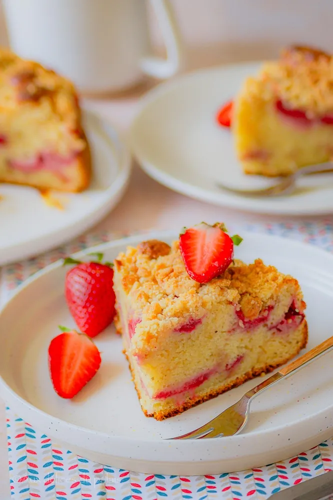 Gâteau crumble aux fraises et mascarpone