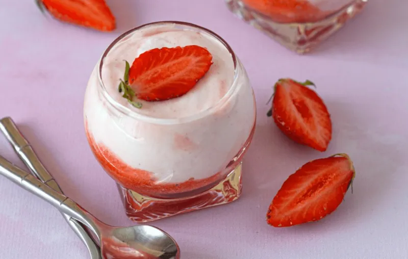 Mousse à la fraise (facile et rapide)