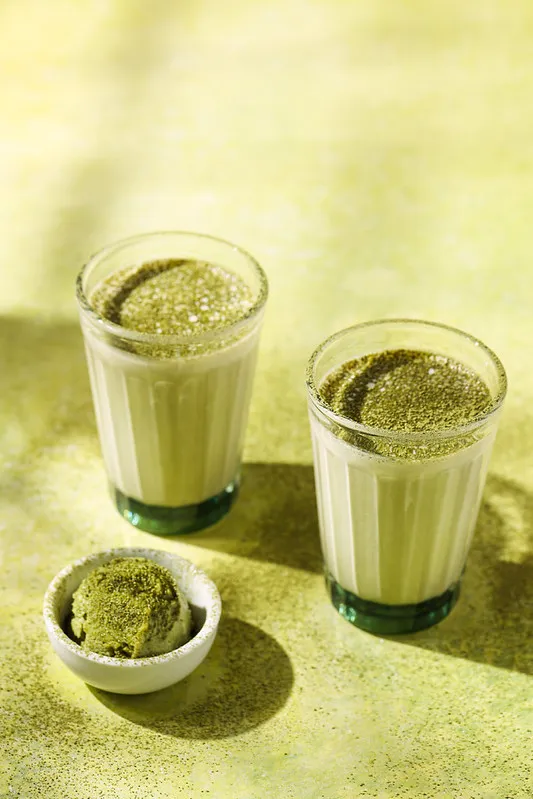 Milkshake banane matcha et la recette de base du milkshake aux fruits