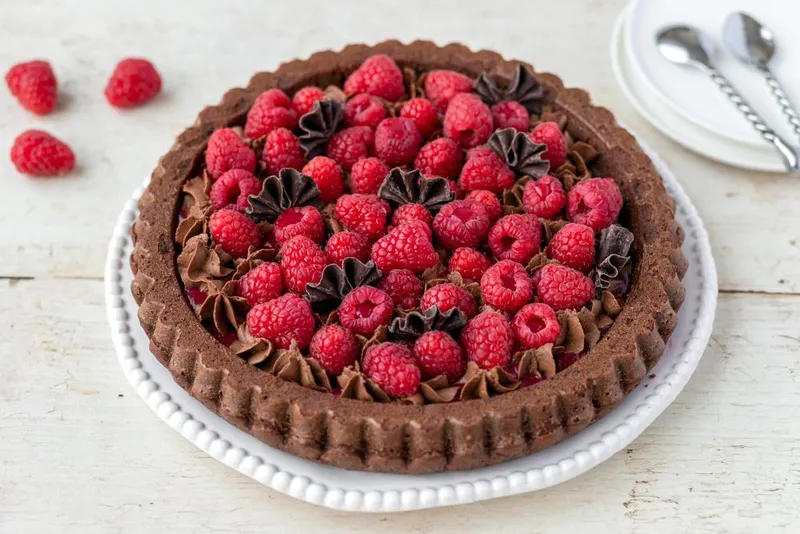 Gâteau au chocolat et framboises ultra gourmand