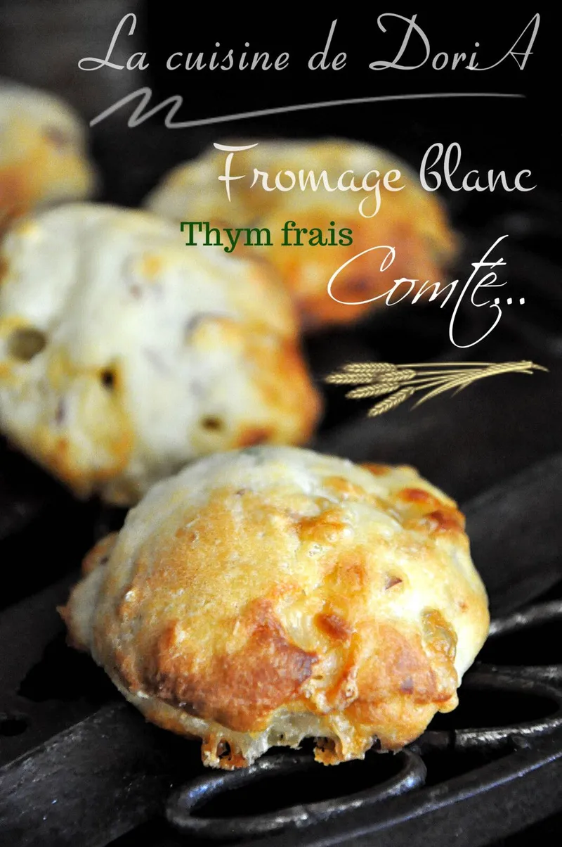 Petits pains au Comté et Thym frais