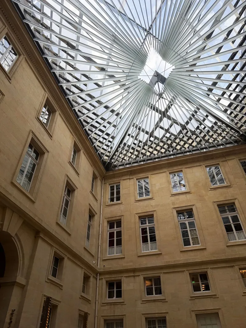 L'Hôtel de la Marine : l'art de vivre au siècle des Lumières