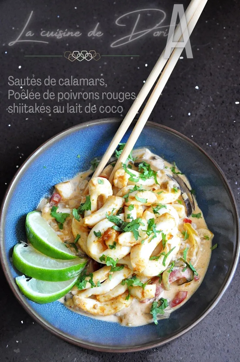Sauté de calamars, poêlée de poivrons rouges avec shiitakés au lait de coco