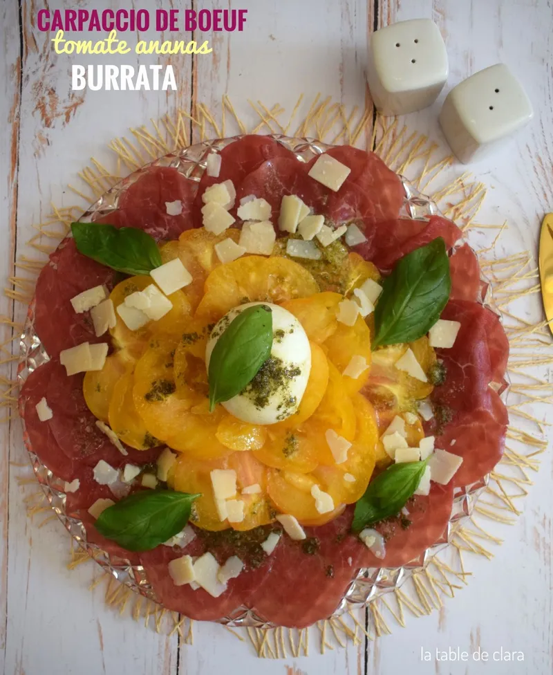 Carpaccio de boeuf, tomate ananas et burrata