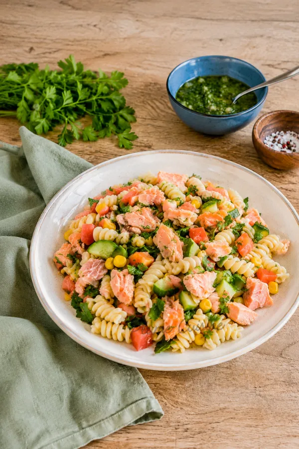 Salade de pâtes au saumon fumé