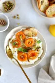 Abricots rôtis au miel et ricotta fouettée