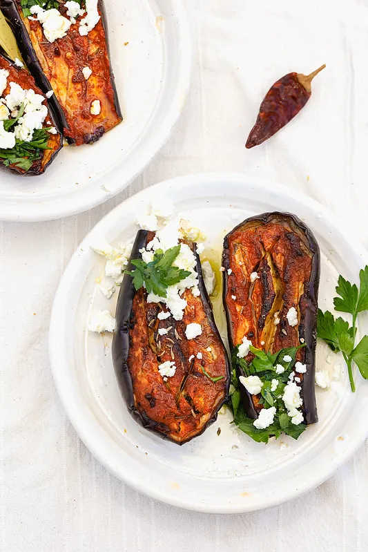 Aubergines rôties à la harissa