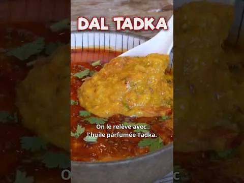 Un Dal Tadka aux lentilles jaunes, délicieux plat végétarien