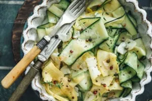 Courgettes sautées à la poêle à l’ail : recette facile et savoureuse