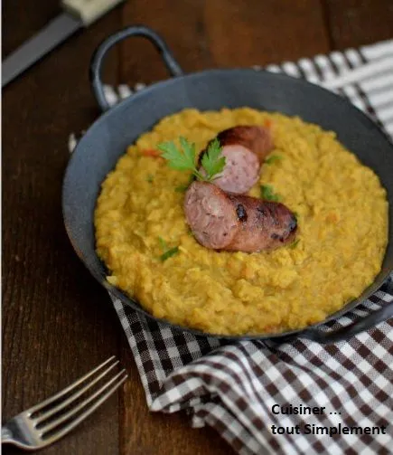 Saucisses - Lentilles Corail à la Coco