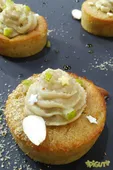 Muffins à la poire et leur topping amande & sirop d’érable {Vidéo}