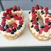Number cake vanille et fruits rouges