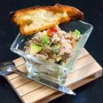 Rillettes de thon aux tomates séchées et à l’avocat