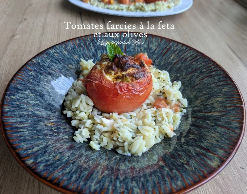 Tomates farcies à la feta et aux olives