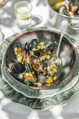 Moules aux haricots blancs, ail romarin : la Provence dans l’assiette