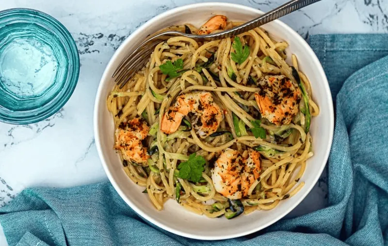 One pot pasta courgette et crevettes