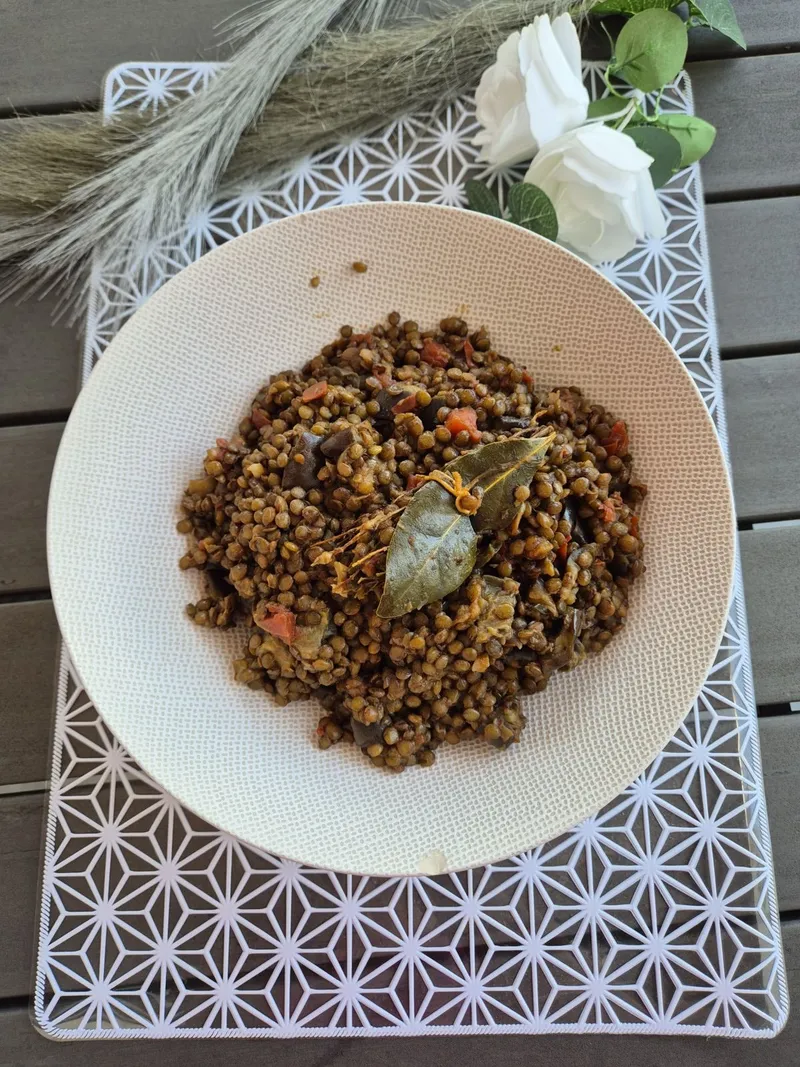 Lentilles aux aubergines et tomates