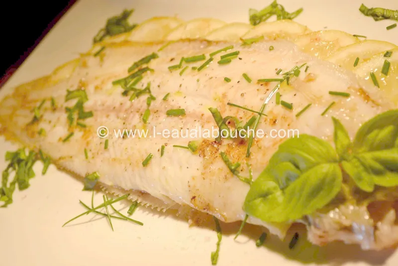 Sole Au Citron, Aux Herbes, Et Pommes De Terre À La Plancha
