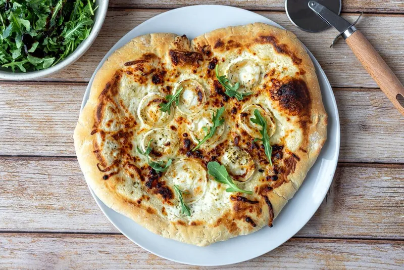 Pizza chèvre et miel maison