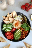 Salade méditerranéenne façon mezze