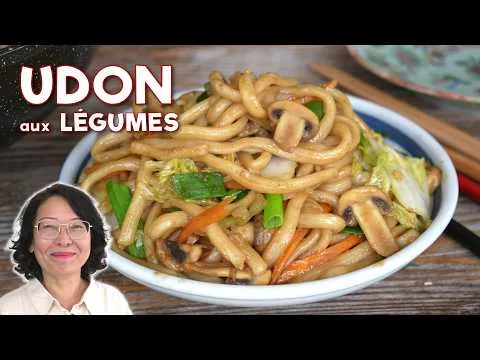 Nouilles udon sautées aux légumes : recette facile et rapide