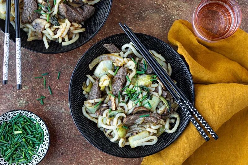 Yaki udon au boeuf