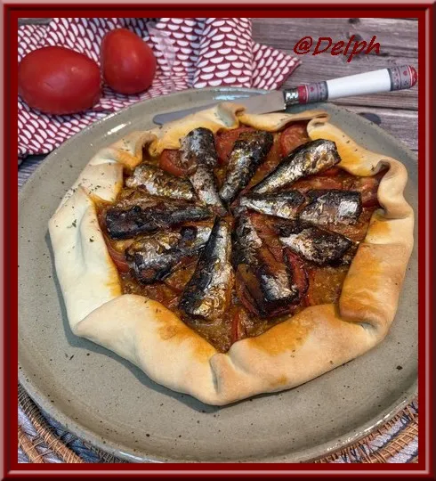 Tarte rustique à la tomate et aux sardines