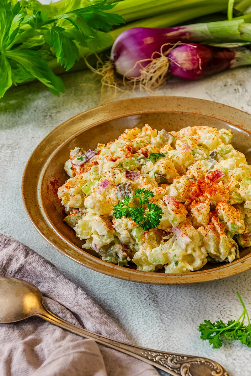 Salade américaine aux pommes de terre (végétarien, vegan)