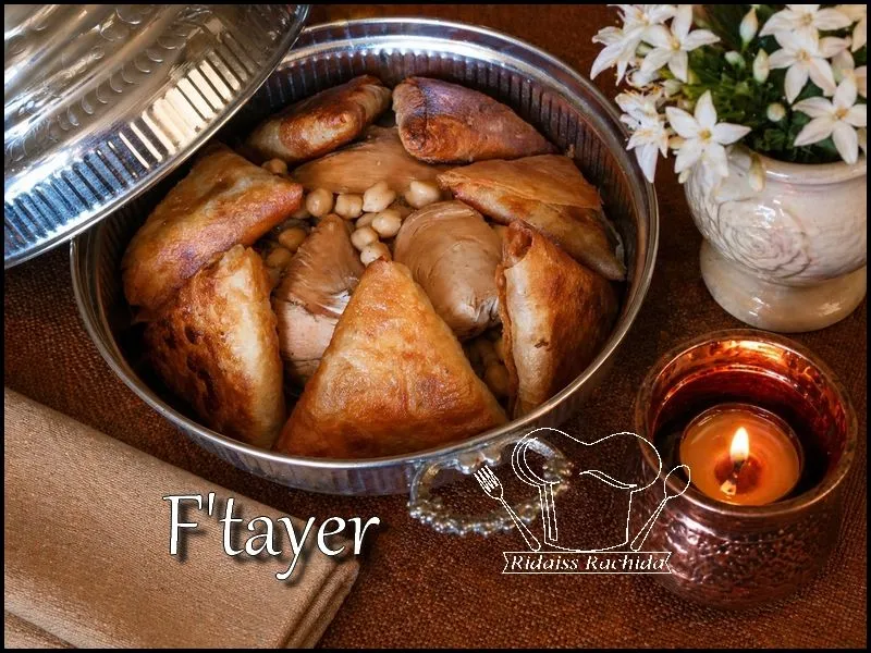 F'tayer croustillant au poulet == défi bal du livre