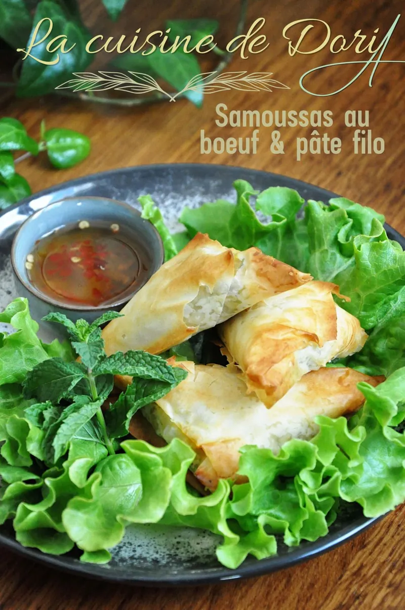 Samousas croustillants au boeuf épicé et à la coriandre