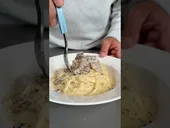 Des pâtes carbonara bien crémeuses