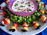 Brochettes crudites yaourt chevre01