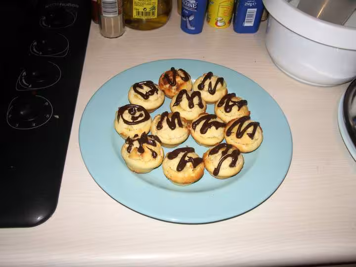 Bouchees au lemon curd