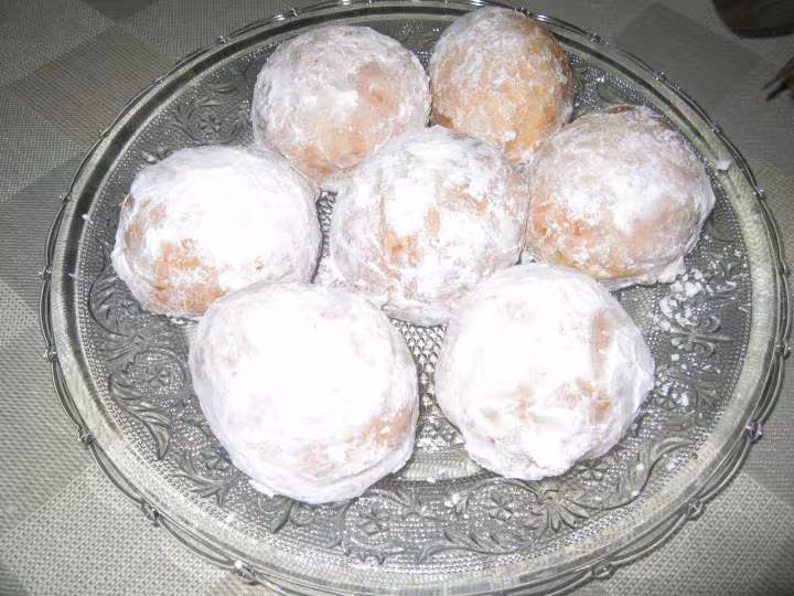 Beignets fourres au chocolat