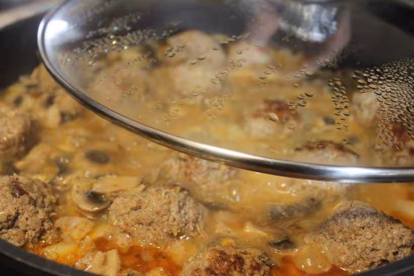 Boeuf stroganoff