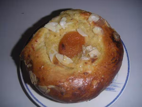 Petit pain brioche creme d amandes
