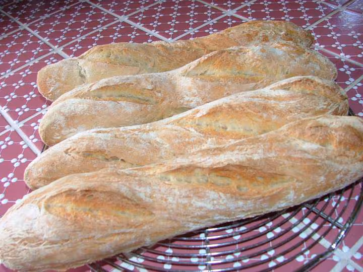 Baguettes du jour toutes croustillantes et super reussies