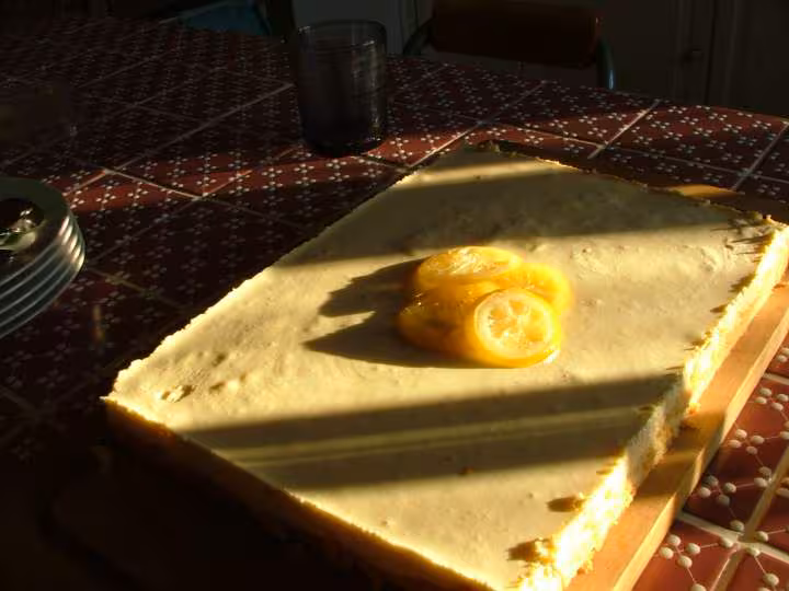Essais gateau mousse citron sur biscuit 29 05 2011
