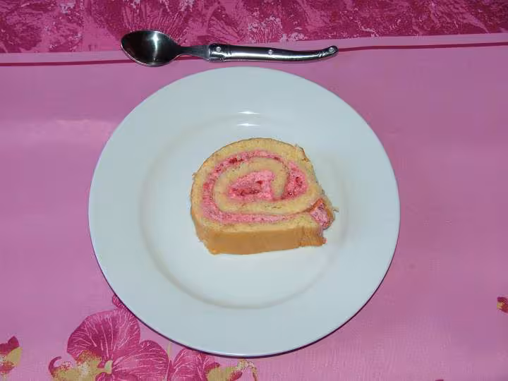 Mon roule biscuit cuillere creme de framboises