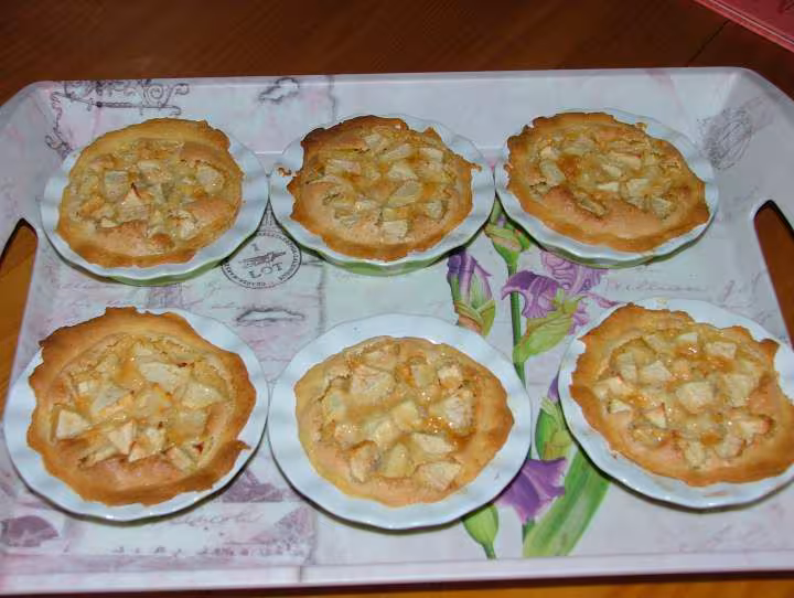 Tartelettes pommes amandines sur pate sablee