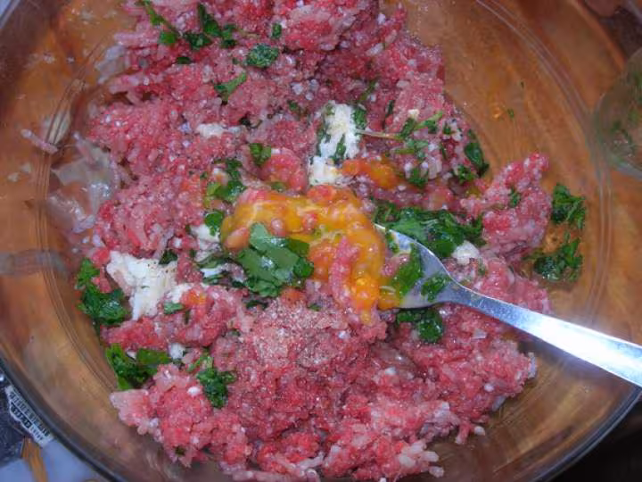 Boulettes de viande a la sauce tomate