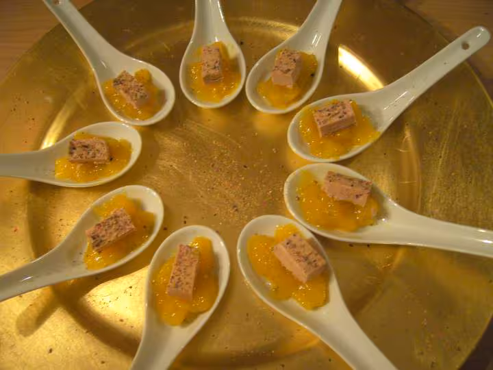 Chutney de mangue et des de fois gras