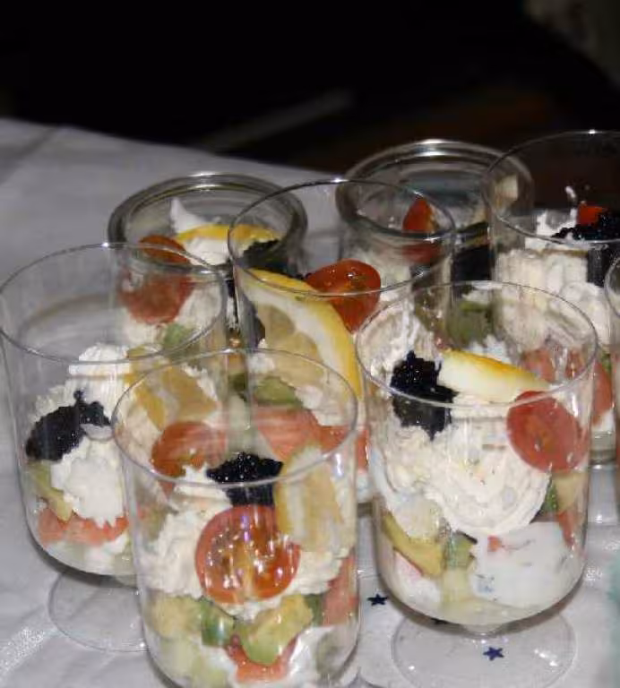 Verrine avocat tsaziki saumon fume