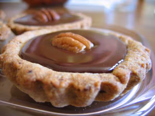 Croute de noisette a la ganache